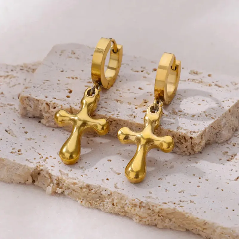 Boucles Croix Créoles Dorées Éclatantes – Image 2